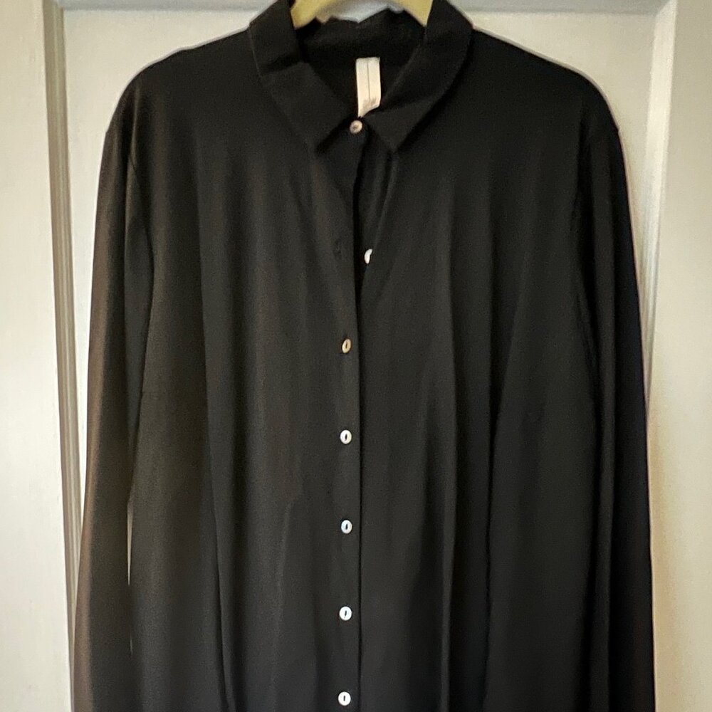 Marla Wynne Black Tech Stretch Button Down Shirt XL